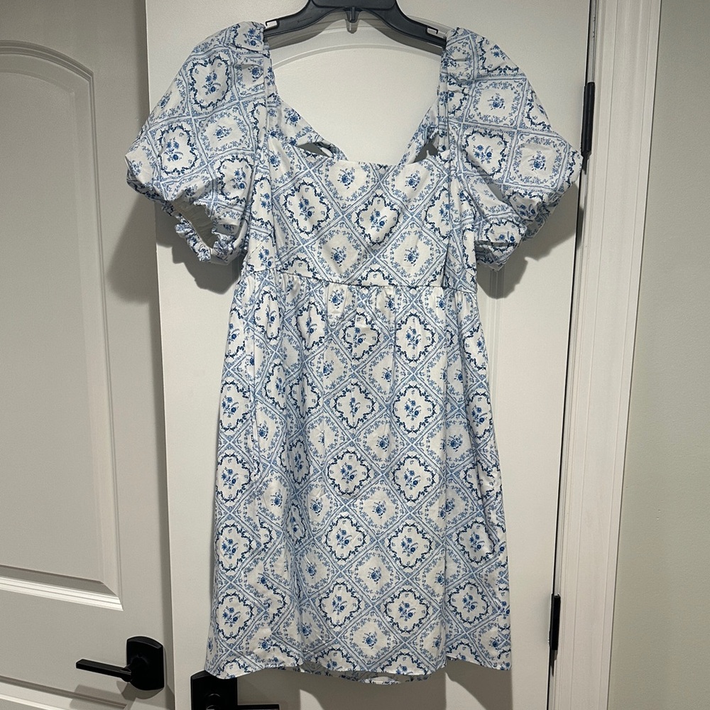 ANTONIO MELANI Blue & White Tile-Print Mini Dress